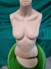 alte Büste Oberkörper