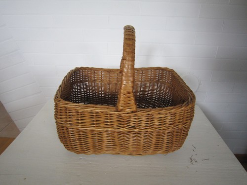 Vintage weidenkorb henkelkorb - vintage,